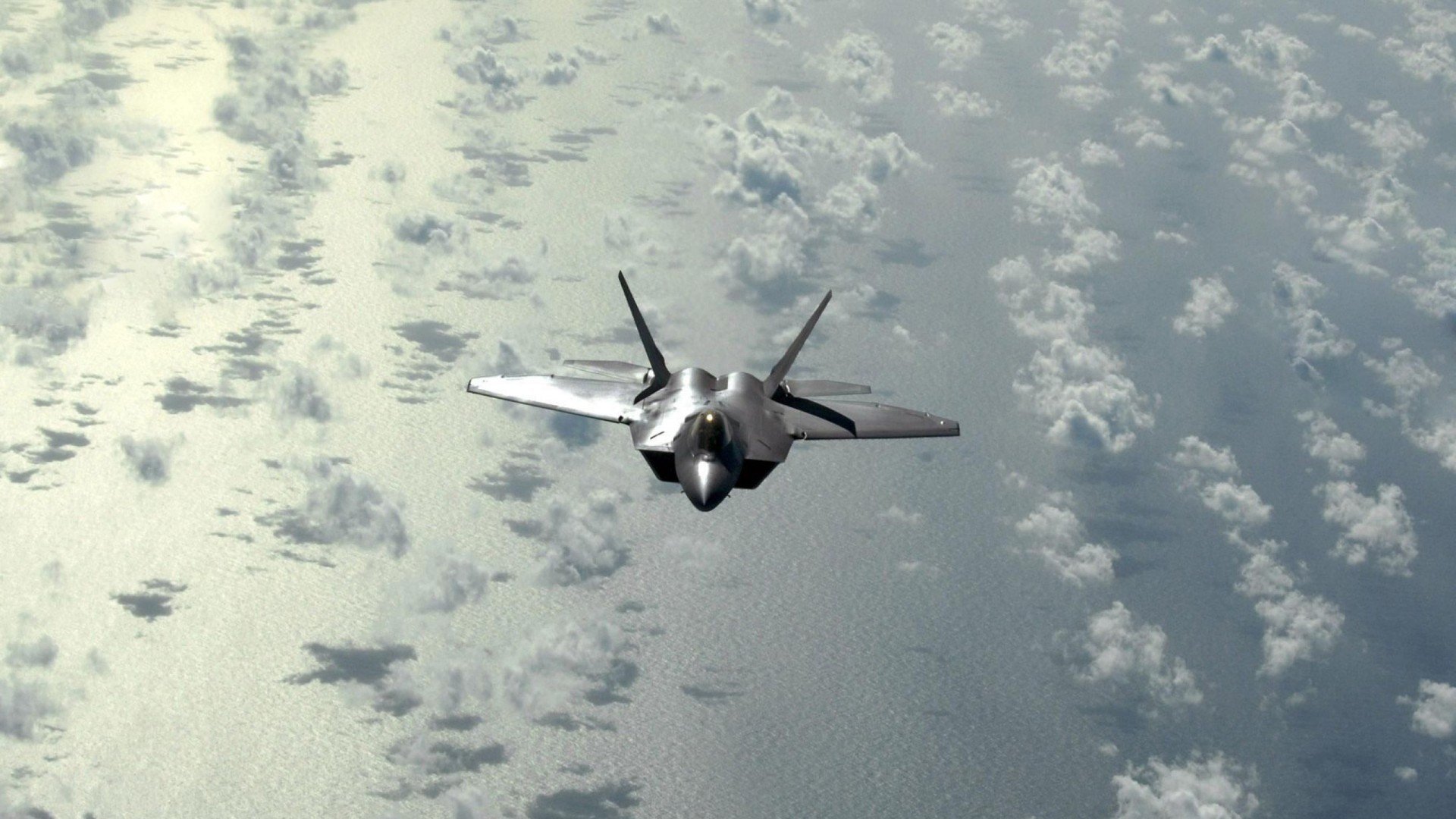 乌拉圭队后卫吉梅内斯在巴黎奥运会上表现出色,乌拉圭 吉梅内斯